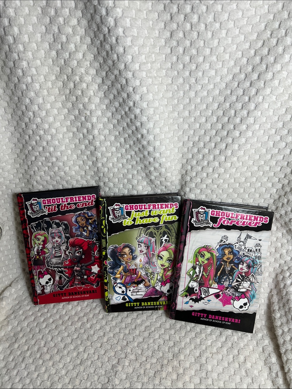 Monster High GHOULFRIENDS Forever Book Set of 3